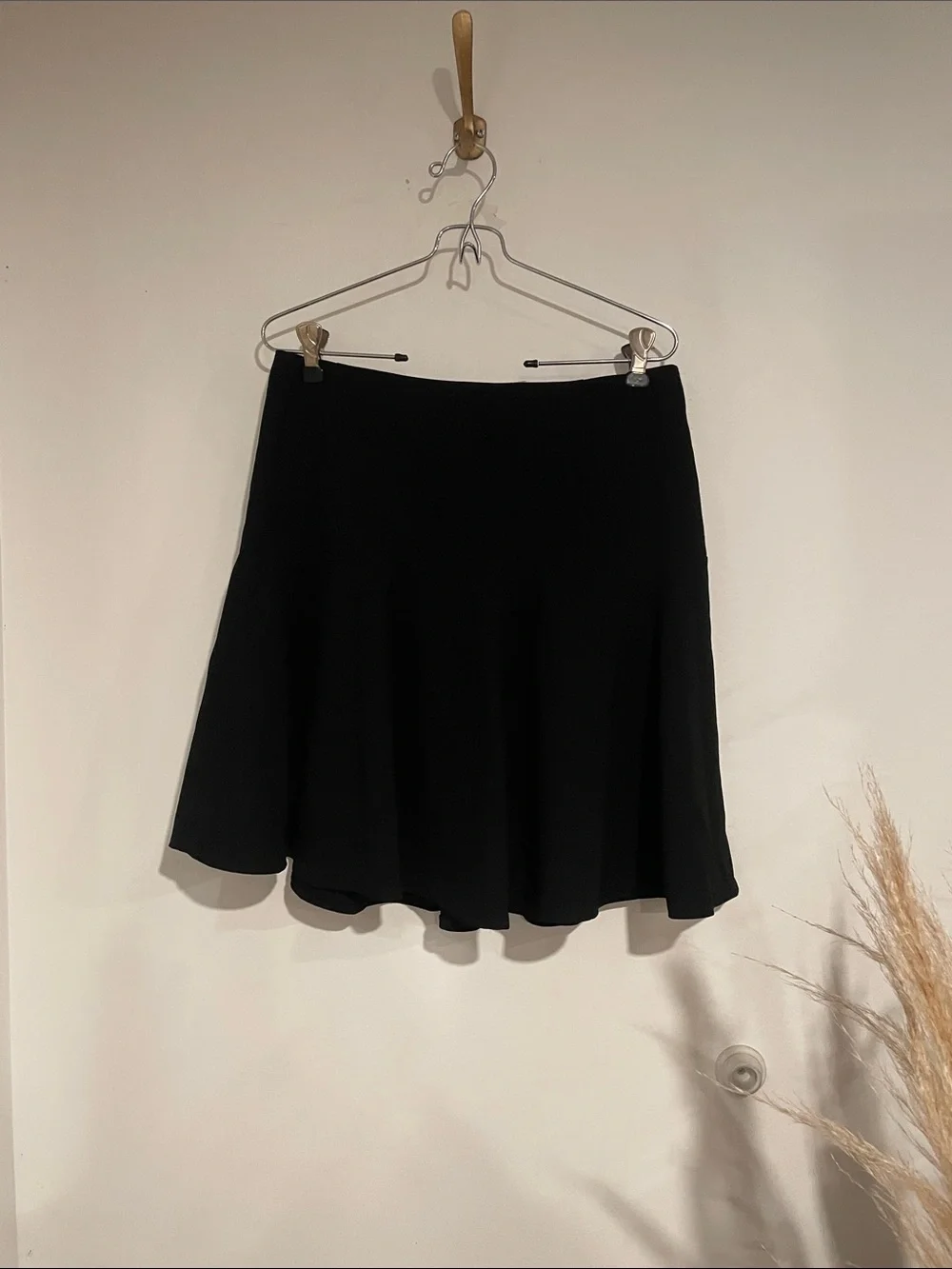 CeCe Black Circle Skirt - Flowy A-Line Sz 8 B135